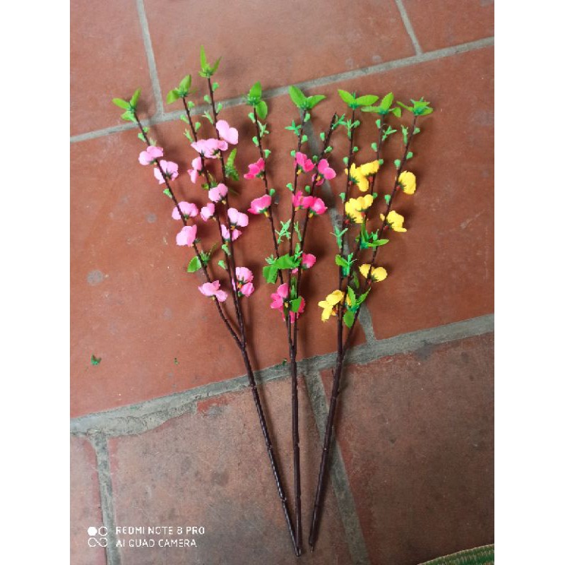 hoa đào hạt 3 nhánh