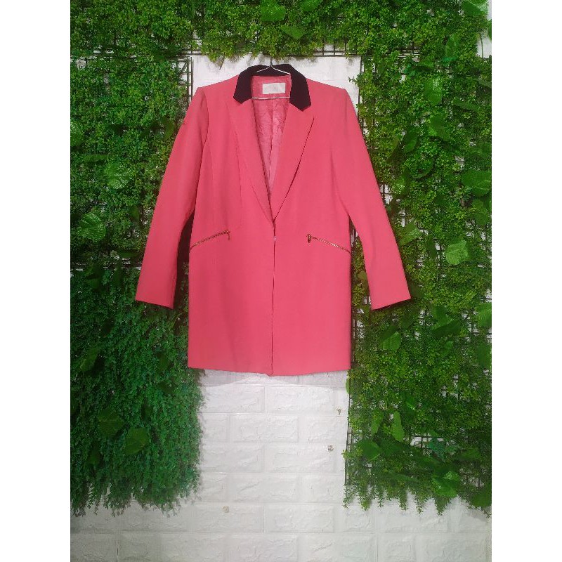 khoác mangtokaki và quần áo bán live