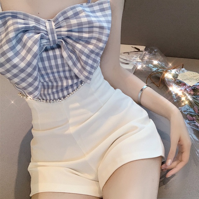 Quần sooc cạp cao đính ngọc