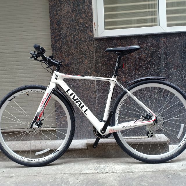 Xe touring Lival đa chức năng