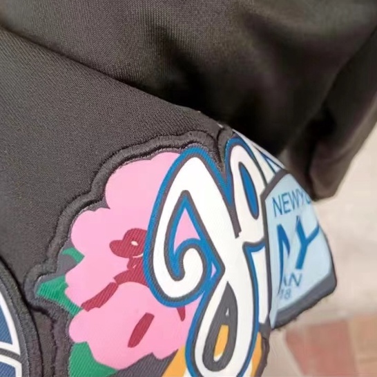 Set Áo Lửng Không Tay Thêu Họa Tiết + Áo Thun Ba Lỗ Phong Cách Năng Động Dành Cho Nữ