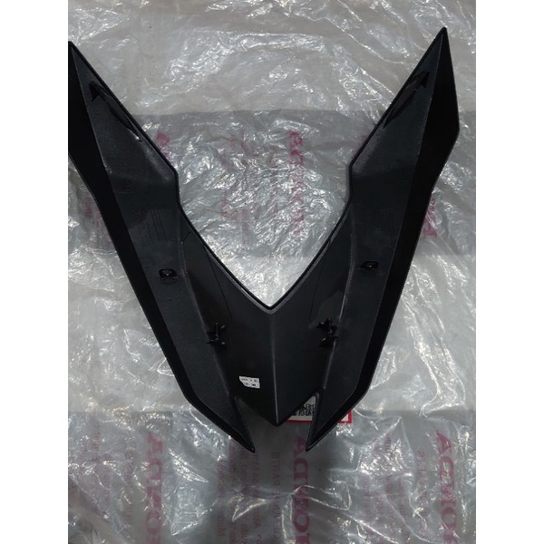 Chử V đen bóng GTR 150