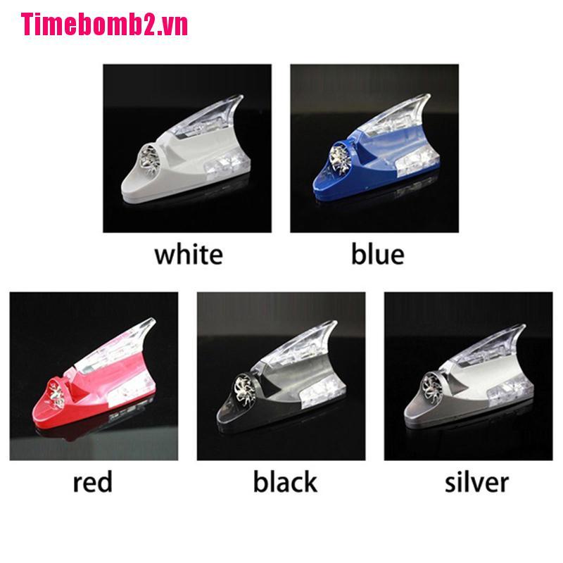Đèn Led Cảnh Báo Hình Vây Cá Mập Gắn Kính Chắn Gió Xe Hơi