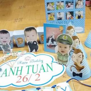 Tên để bàn và chibi ghép ảnh bé
