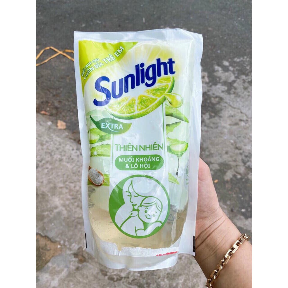 Nước rửa chén Sunlight 550g (Hàng khuyến mãi)