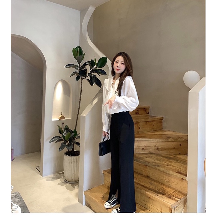 Set Sơ Mi Bèo Kèm Yếm Cực Xinh