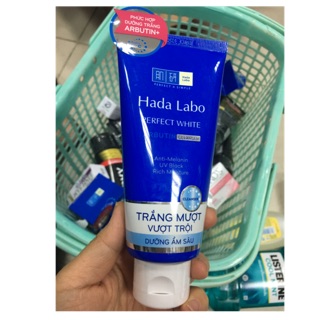 Sữa rửa mặt hada labo xanh