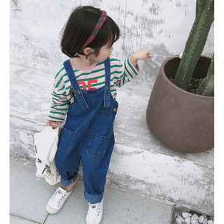 Quần bò yếm cho bé