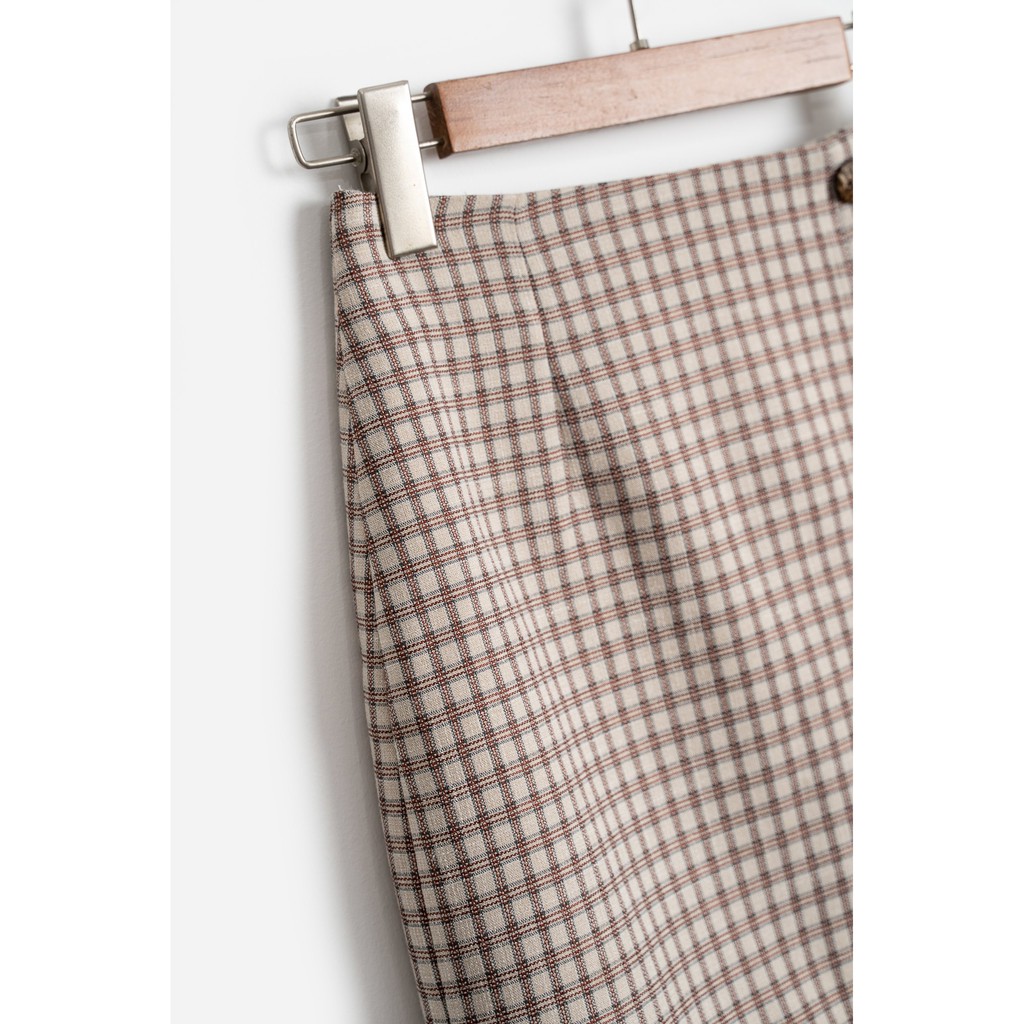 [Mã FAXANH55 giảm 10K đơn 50K] Chân Váy Kẻ Cúc Gỗ[Madelen] | BigBuy360 - bigbuy360.vn