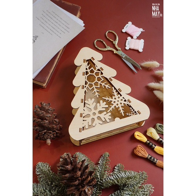 Hộp gỗ hoạ tiết Noel (Christmas wooden box)