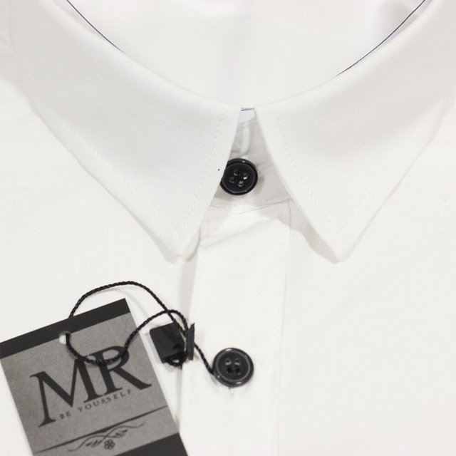 Sơ mi nam Trắng cúc Đen Lụa Thái không nhăn,Sơ mi nam trơn đẹp | BigBuy360 - bigbuy360.vn