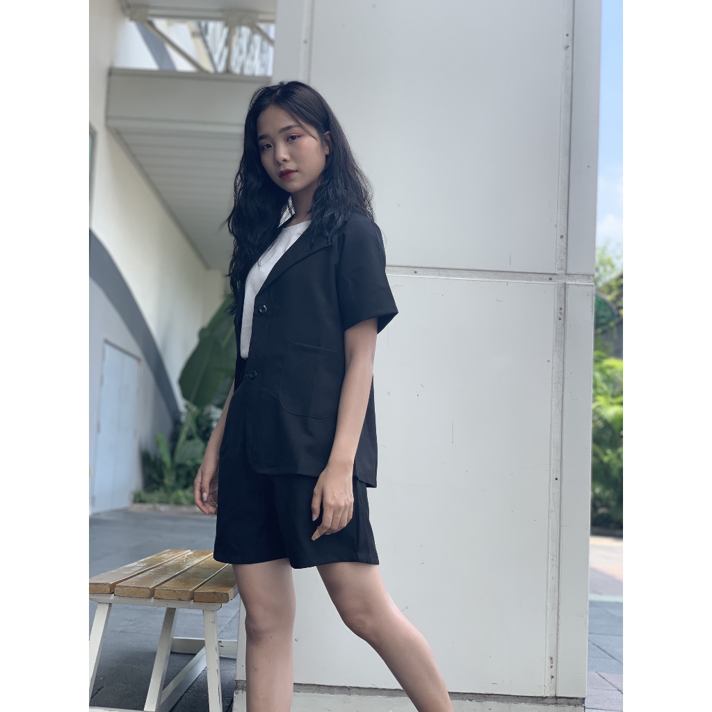 Set vest cộc tay quần ngố 2 màu