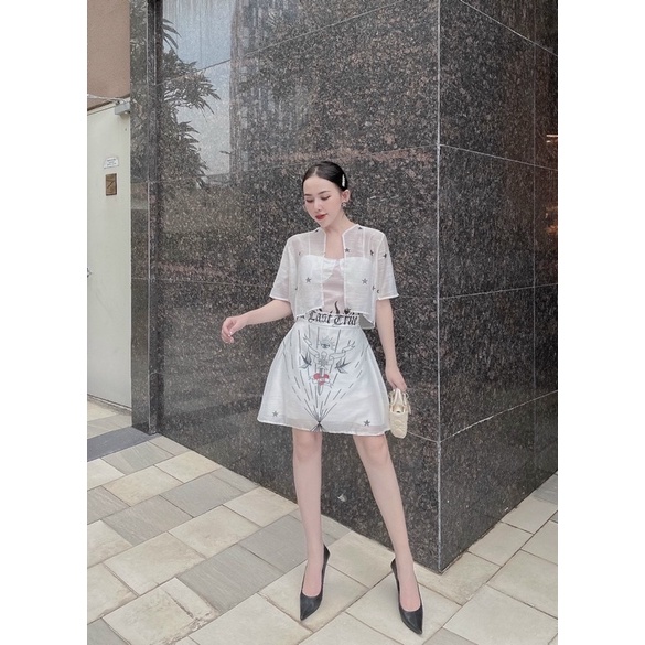 Set đầm váy trắng hoạ tiết độc lạ 2 dây + áo khoác ngắn, thời trang tiểu thư hot girl đi chơi dạo phố dự tiệc sang trọng