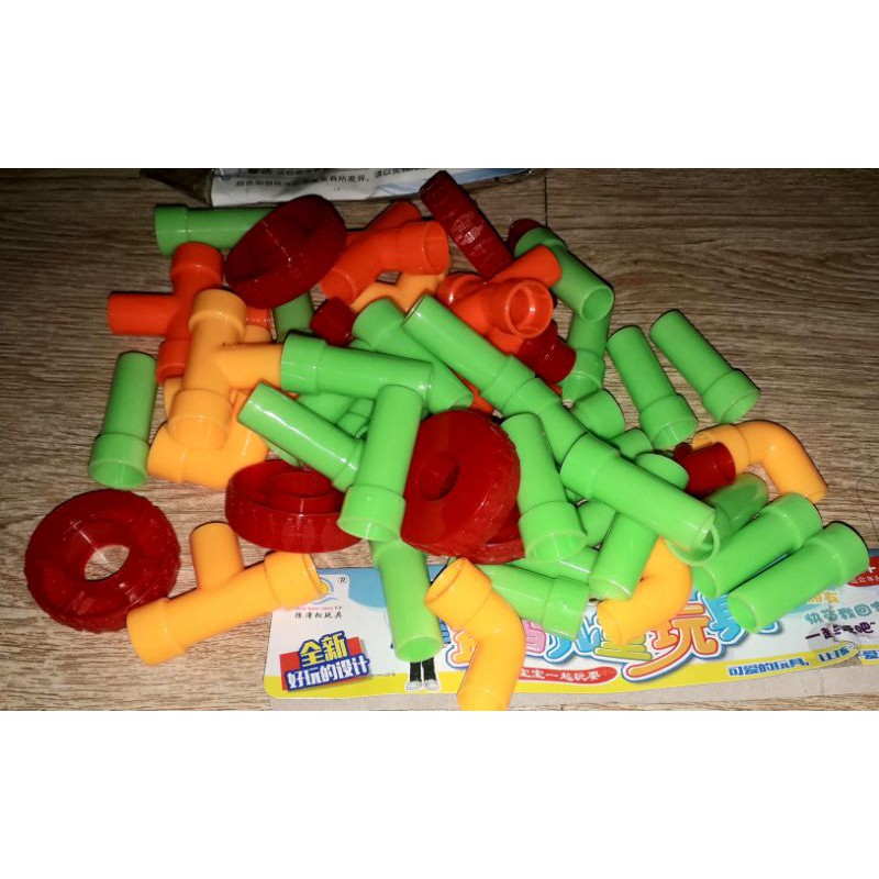 Sét lắp ráp loại ống đa năng có 52 chi tiết bằng nhựa