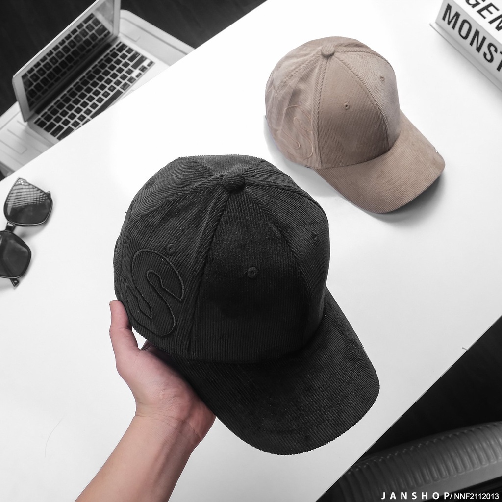 Nón Kết Nhung Được Thêu Logo Fapas Sắc Sảo Tỉ Mỉ Mang Phong Cách Năng Động Với 2 Màu Dễ Phối Đồ