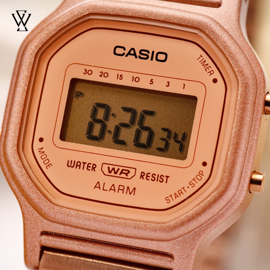 Đồng Hồ Điện Tử Nữ Casio WATCHSTORE LA-11WR-5A Thiết Kế Mặt Kính Nhựa 25.5mm, Dây Kim Loại, Vỏ Nhựa Màu Vàng Hồng