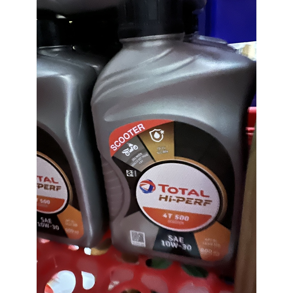 Nhớt Xe Tay Ga Total HI-PERF 4T 500 SCOOTER 10W-30 bình 0,8L