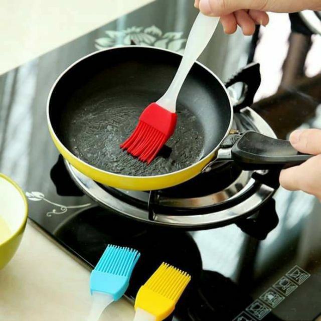 Chổi quét silicone dùng quét dầu chống dính và quét mặt bánh, chế biến ăn dặm cho bé