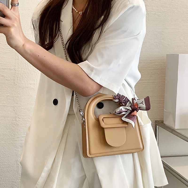 Túi Đeo Chéo Dây Xích Thời Trang Xu Hướng Mới Cho Nữ