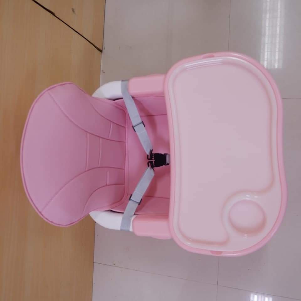 Ghế Ăn Dặm cho bé 3 chức năng Seka có đệm có địa. Có chân cao thấp