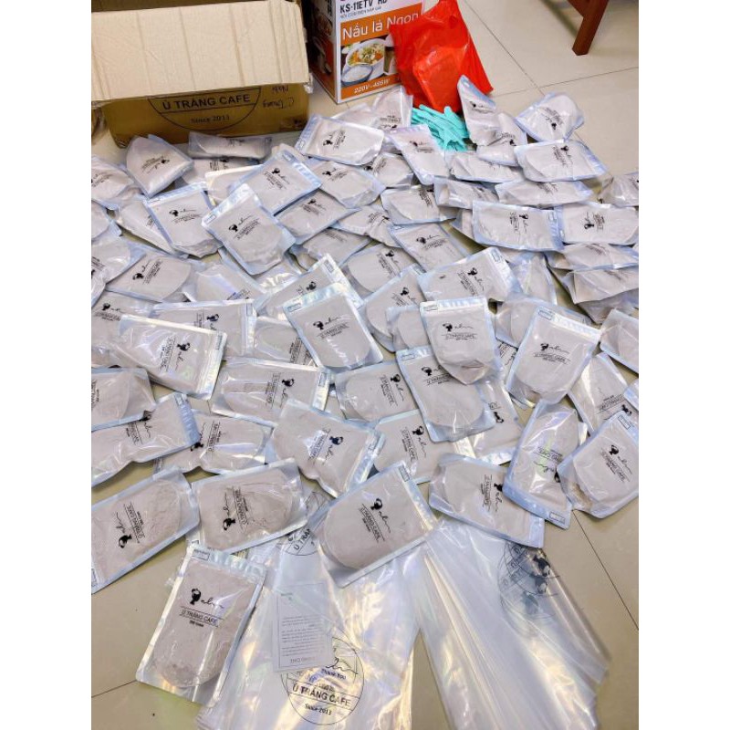 Ủ trắng cafe dùng cho face và body gói 100g | BigBuy360 - bigbuy360.vn