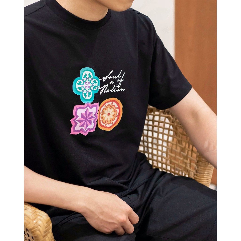 Áo thun unisex In hình cao cấp những viên GẠCH BÔNG đầy sắc màu form basic 100% cotton premium SOUL OF A NATION - Đen