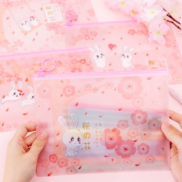Túi zip lụa hoạ tiết thỏ ngộ nghĩnh