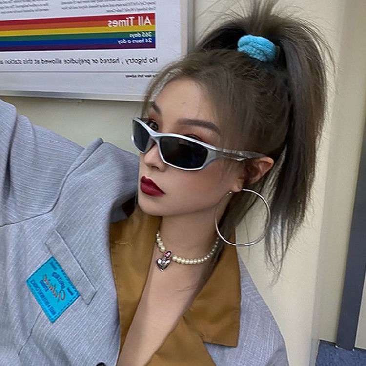 Kính Mát Phân Cực Màu Bạc Phong Cách hip hop ins Millennium Cho Nữ