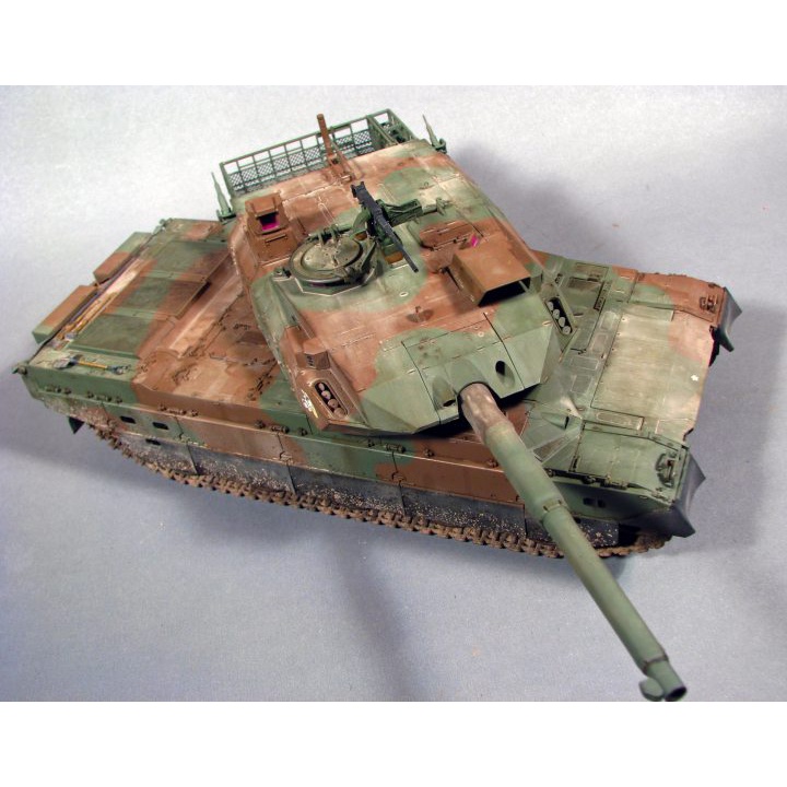 Mô hình lắp ráp xe tăng quân sự Nhật Bản 1/35 SCALE JAPAN GROUND SELF DEFENSE FORCE TYPE 10 TANK 35329 Tamiya  - GDC