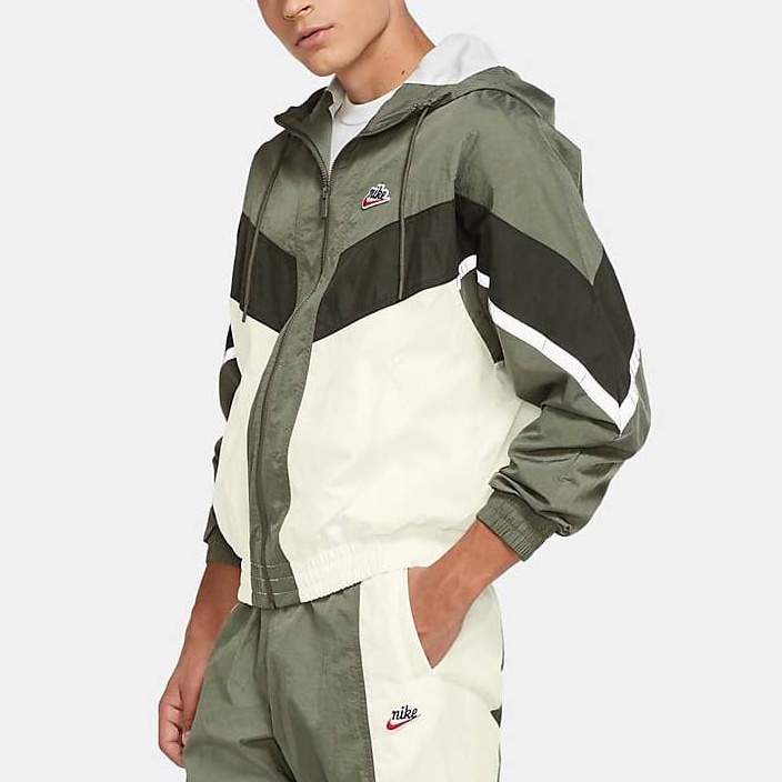ÁO KHOÁC NIKE HERIATGE WINDRUNNER + OLIVE