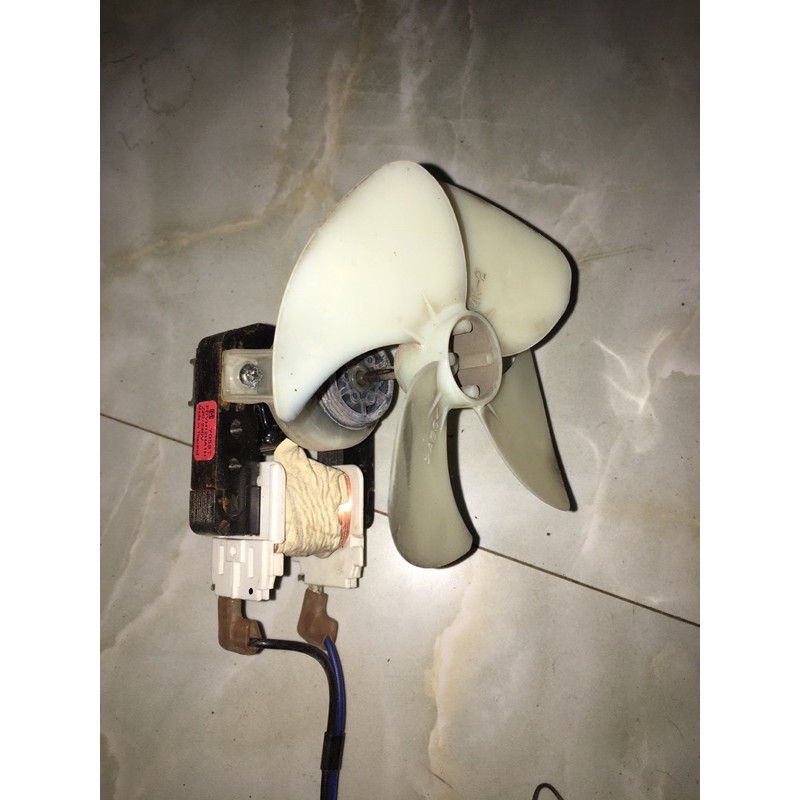 Quạt  220V lò vi sóng & quạt tủ lạnh