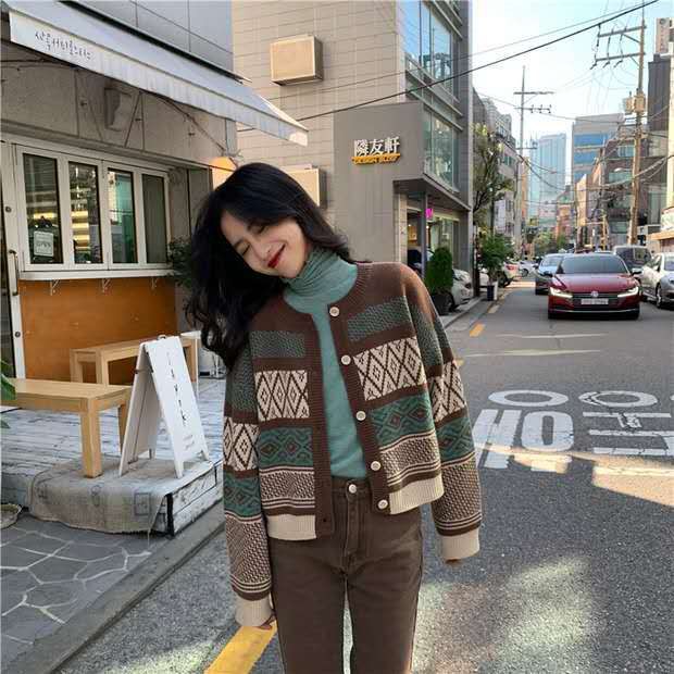 Áo khoác Cardigan dệt kim ngắn dáng rộng phong cách Retro Hàn Quốc | BigBuy360 - bigbuy360.vn