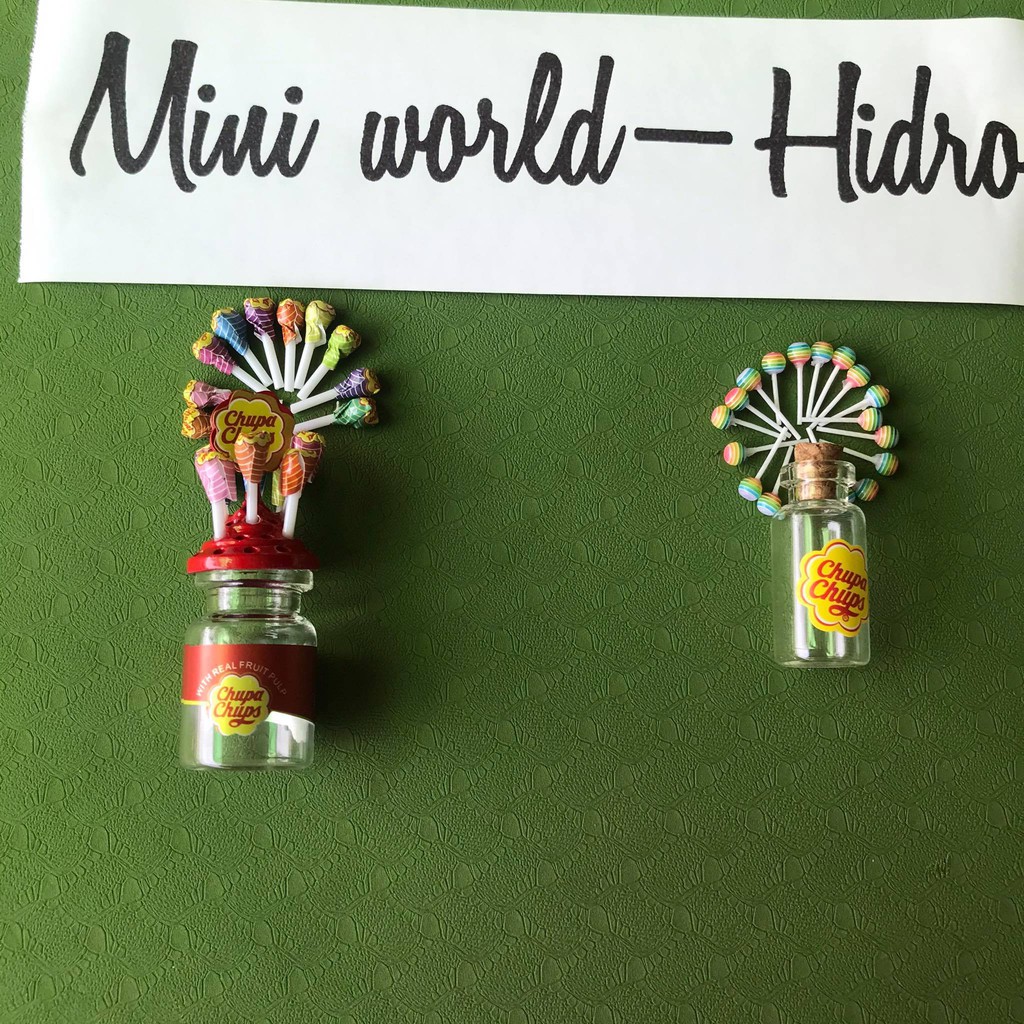 Mô hình hũ kẹo mút chupa chups mini tí hon tỉ lệ 1/12 trang trí nhà búp bê. Sản phẩm là đồ chơi tí hon ko phải kẹo thật.