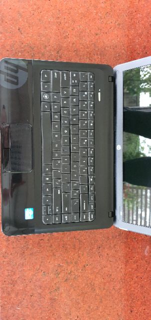 Laptop HP 1️⃣0️⃣0️⃣0️⃣ core i5