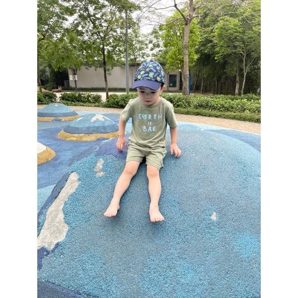 B161 - Bộ trái đất thân yêu bé trai và bé gái