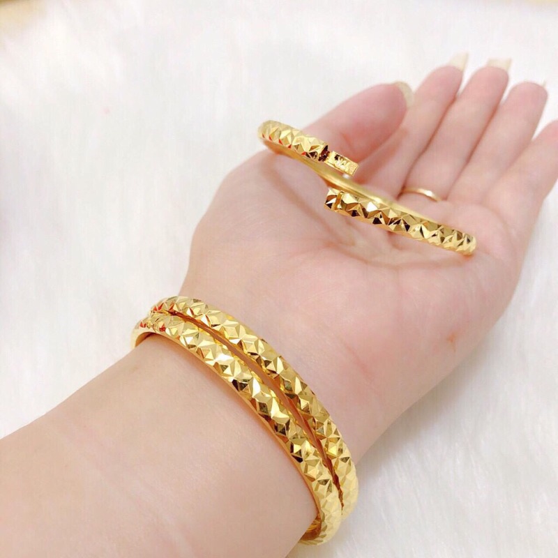 Vòng tay nữ khoá lưỡi gà khắc ký hiệu 10k siêu bền màu 1 chiếc