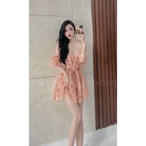 Váy tơ bèo trễ vai