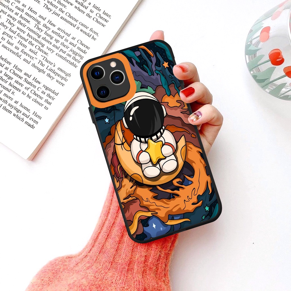 Ốp Iphone hot trend phi hành gia vũ trụ ốp lưng iphone vuông 6plus 7 plus 8 x xr xsmax 11 promax 12 pro 13 pro max