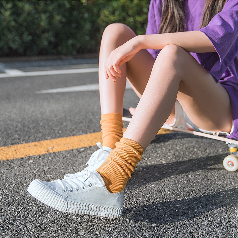 Đôi vớ cotton màu trơn phong cách nhật bản mới cho nữ