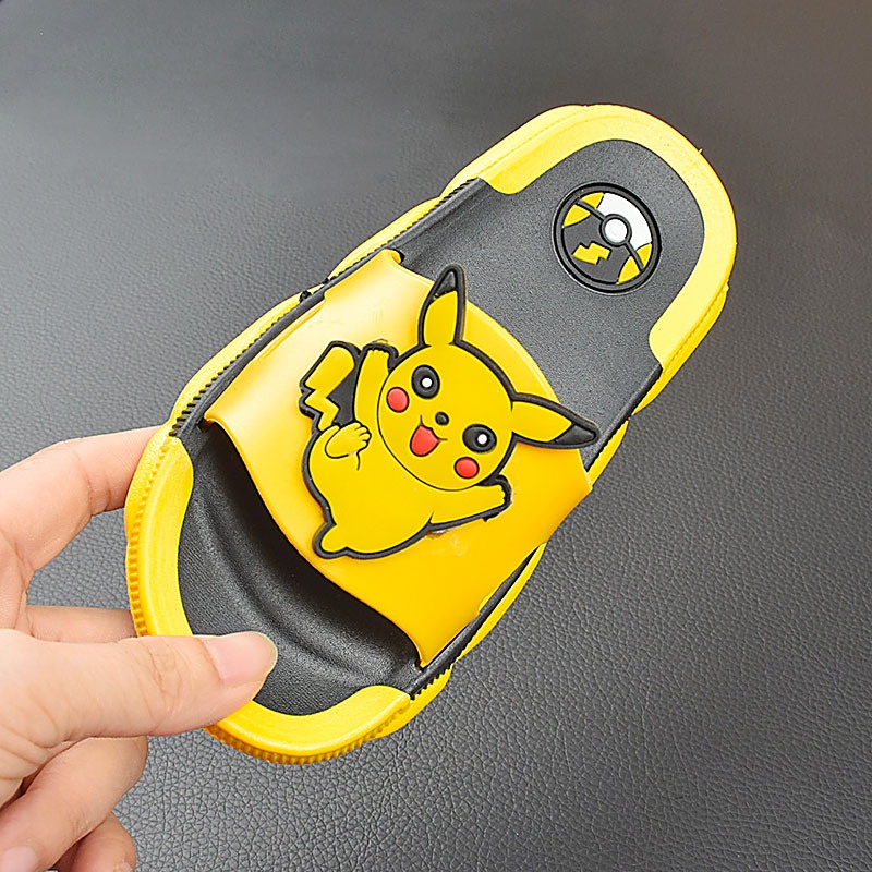 Dép Đi Trong Nhà Đế Mềm Chống Trượt Thoáng Khí In Hình Pikachu Dễ Thương Cho Bé