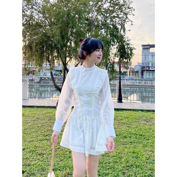 ĐẦM TRẮNG TAY DÀI THẮT EO