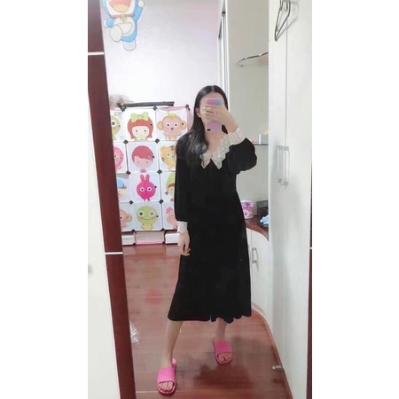 Váy nhung cổ ren siêu sang