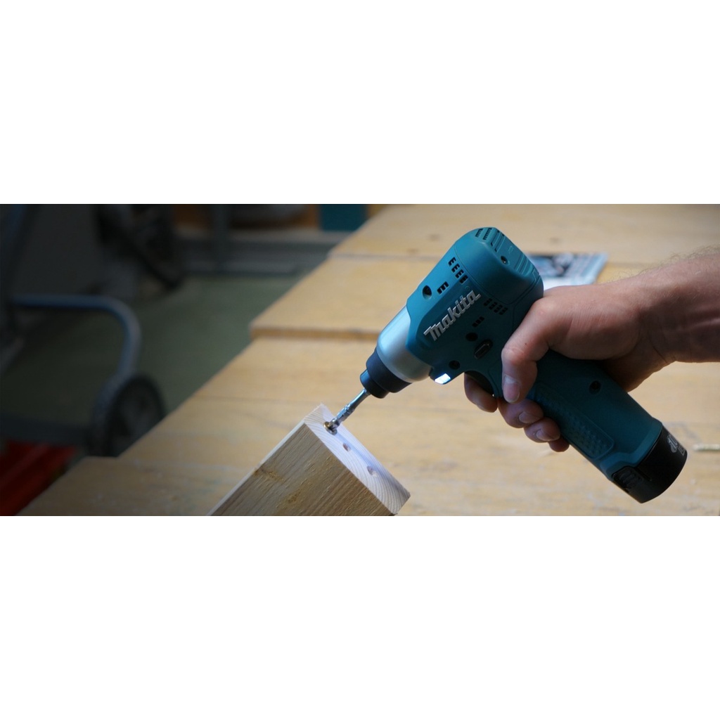 MÁY VẶN VÍT DÙNG PIN 10.8V MAKITA TD091DZ - HÀNG CHÍNH HÃNG