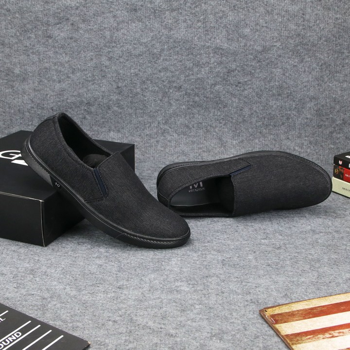 Giày lười vải nam full đen TS212 Tronshop | BigBuy360 - bigbuy360.vn