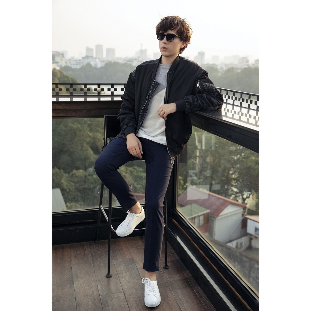 <3 [SALE ĐỒNG GIÁ] <3 ÁO BOMBER ĐEN PHÓI VIỀN CHỈ TRẮNG