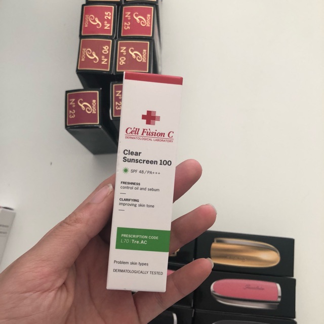 Kem chống nắng cell fusion C