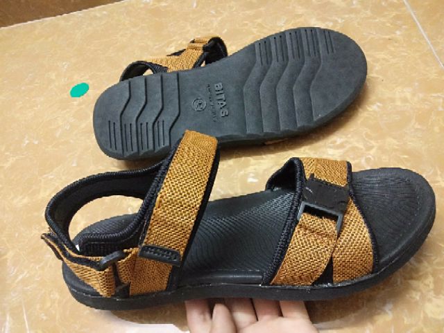 Sandal Bitas Nam quai dù bền đẹp SPS120 Vàng bò/rêu