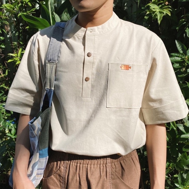 75s - COTUSHIRT áo linen cổ trụ túi phối cá