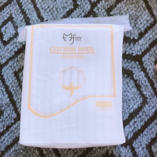 Bông tẩy trang set 4 bịch Cotton pads mỗi bịch 222 miếng