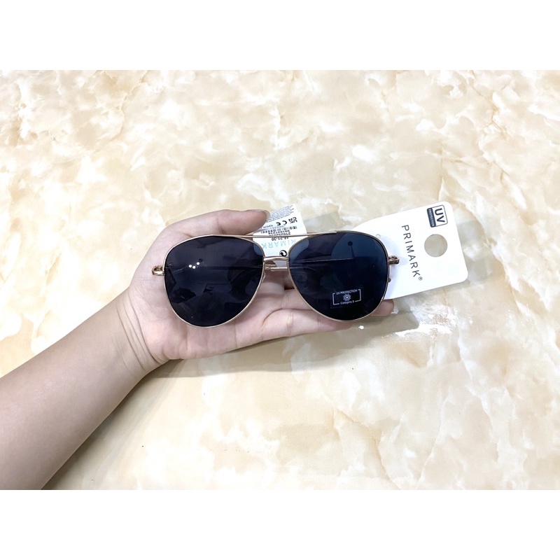 Kính Primark xước giảm còn 120k mua sale tại các nước chuẩn auth